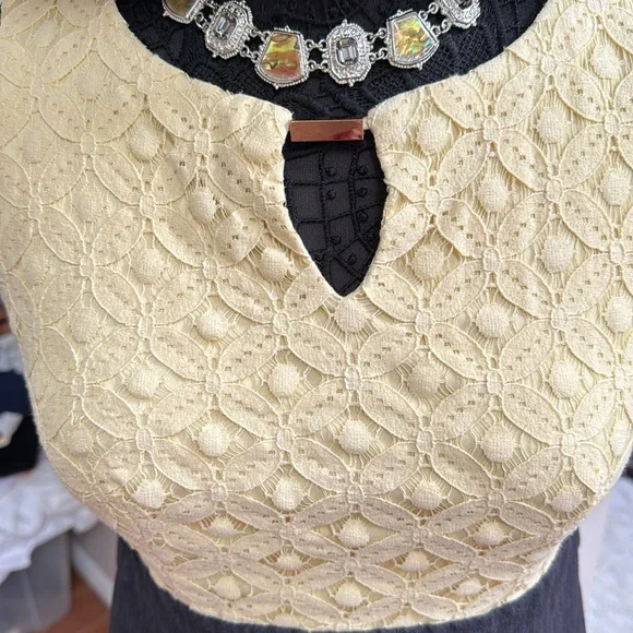 🍀2/10.00, Alyx dress yellow lace jewelry closure top denim zip down back ,excell - Picture 4 of 10